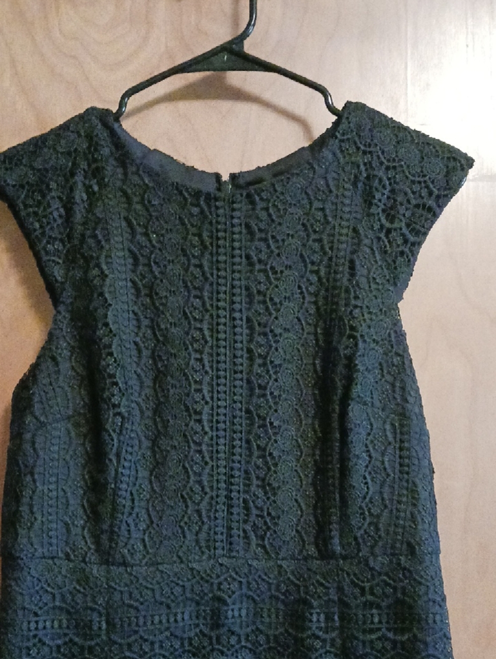 Tahari Dress - Picture 5 of 7